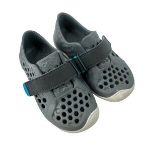 PLAE Water Shoes Sandals Gray Adjustable Strap Kids‎ Size 8